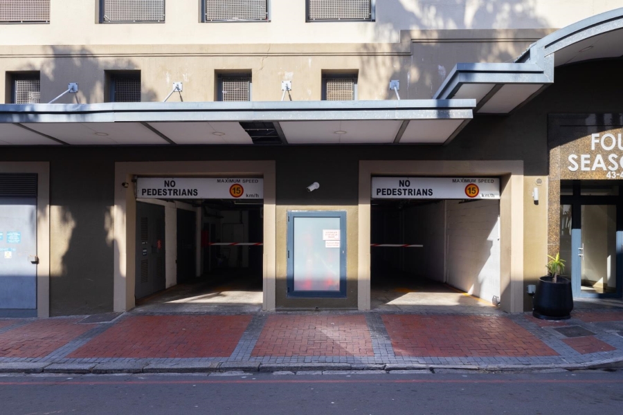 2 Bedroom Property for Sale in Cape Town City Centre Western Cape